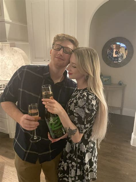 As <b>Scump</b> explained, seeing Huke and Shotzzy on the SMGs — the role <b>Scump</b> played throughout his career — he realized he wasn't "fast like that anymore". . Scump wife